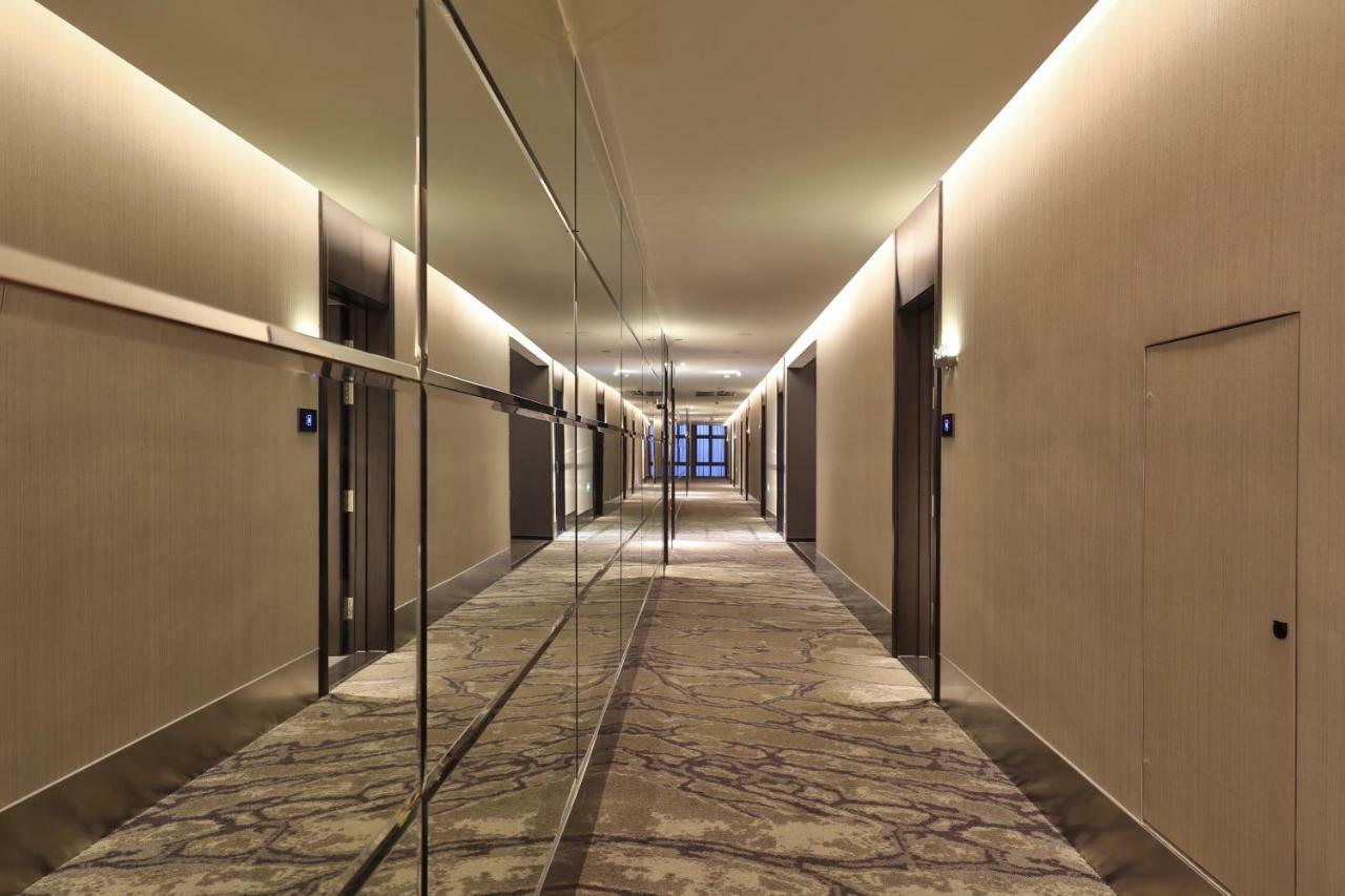 Orange Hotel Shanghai Pudong Airport Exteriör bild